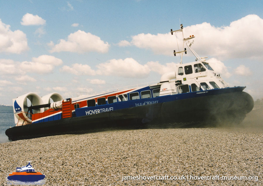 AP1-88 hovercraft promotional day by BHC -  (credit: The <a href='http://www.hovercraft-museum.org/' target='_blank'>Hovercraft Museum Trust</a>).